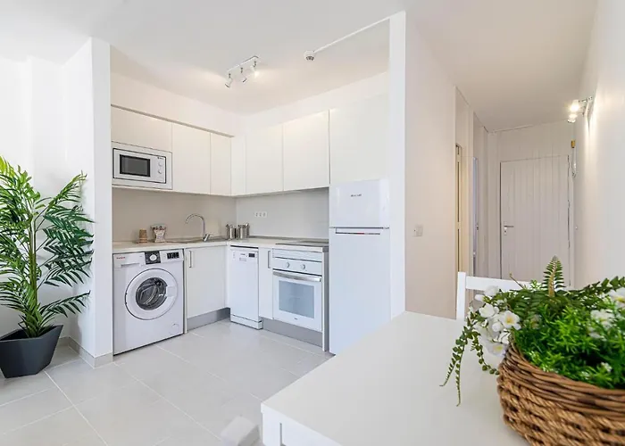 Go2tenerife Apart'masca Pool View & At 5 Min פלאייה דה לאס אמריקס